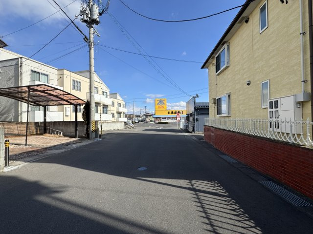 想定年間賃料　1,130.5万　想定利回り11.9％　鉄骨造の周辺