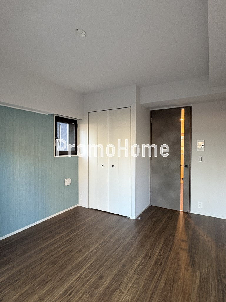 ラティエラ秋葉原の洋室