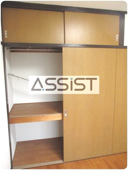 鴨下コーポラスの収納