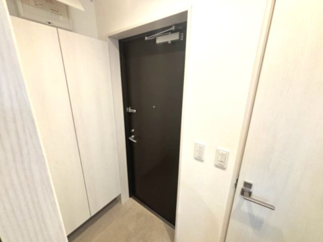 芦屋リバーウエストマンションの玄関