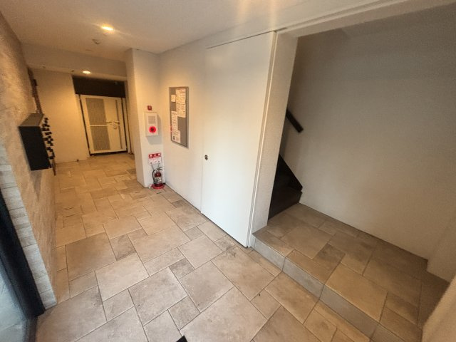 芦屋リバーウエストマンションのロビー