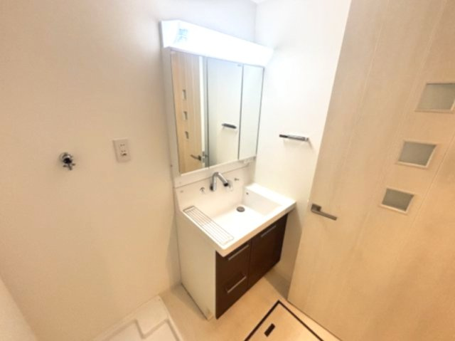 芦屋リバーウエストマンションの洗面所