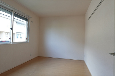 【洋室】 | ティンカーベル | 北洋室