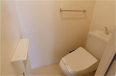 【トイレ】 | ティンカーベル | 温水洗浄暖房便座のトイレ