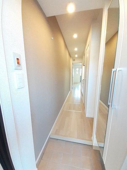 【玄関】 | モンベル