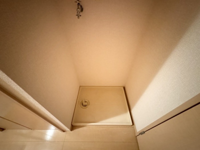 【設備】 | コンフォート岡本台 | 洗濯機置場