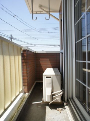 【バルコニー】 | アニメート・ヴィラD | 日当たり良好！お洗濯物がたくさん干せます♪