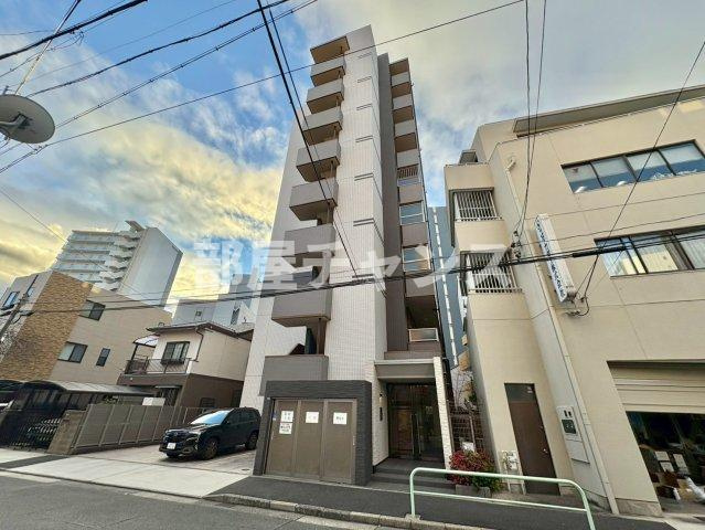 レジェンド Kの外観