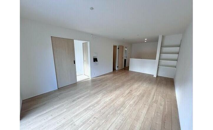 【仲介手数料無料／あま市】リナージュあま市七宝町川部屋敷代第1期　全1棟　新築戸建の居間・リビング