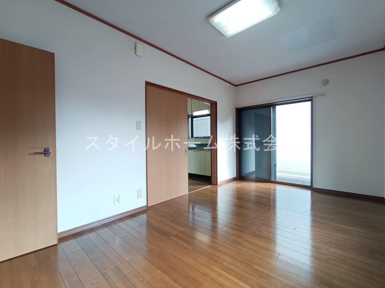 伝馬町貸家の居間・リビング