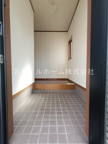 伝馬町貸家の玄関