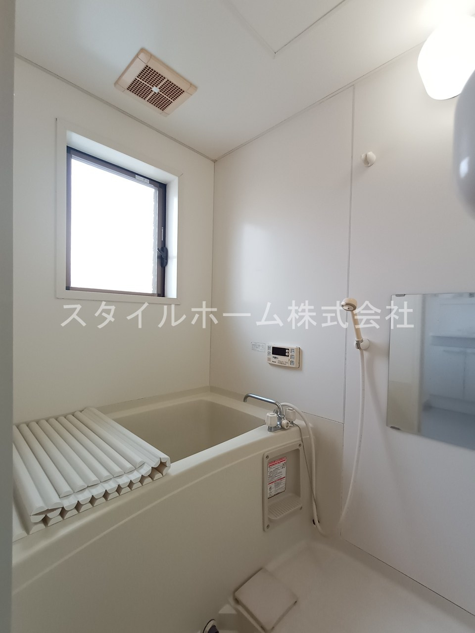 伝馬町貸家の浴室