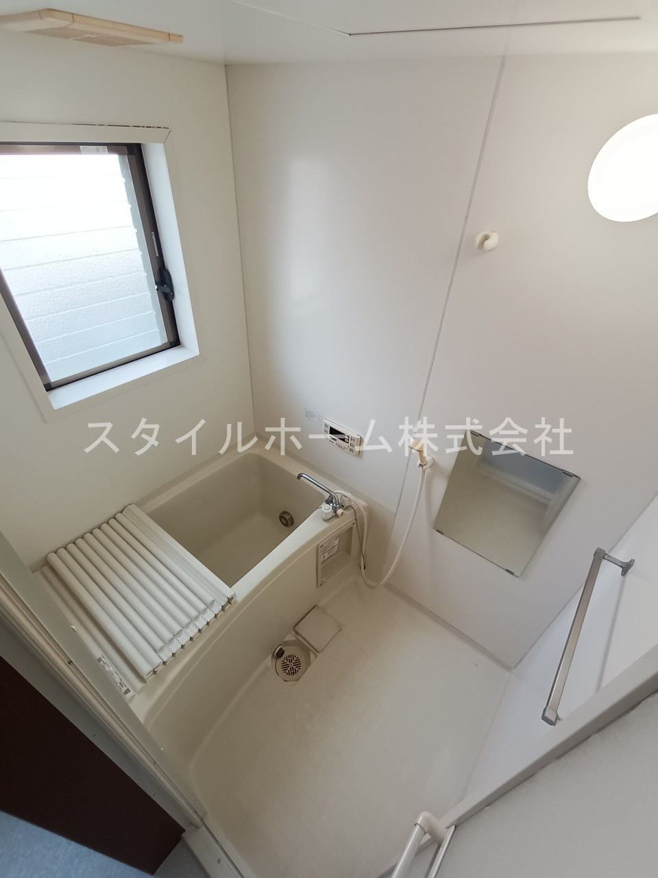 伝馬町貸家の浴室