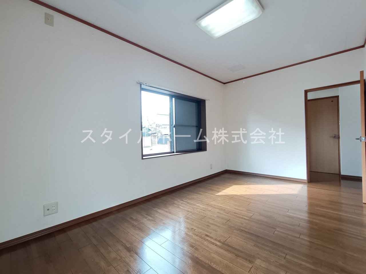 伝馬町貸家の居間・リビング