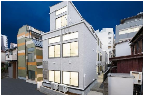 新宿区原町３丁目のアパートの外観