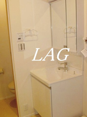 【洗面所】 | サンフラワー | 洗面台です。