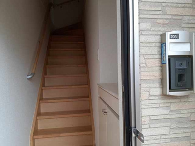 【玄関】 | ヴィクトワール