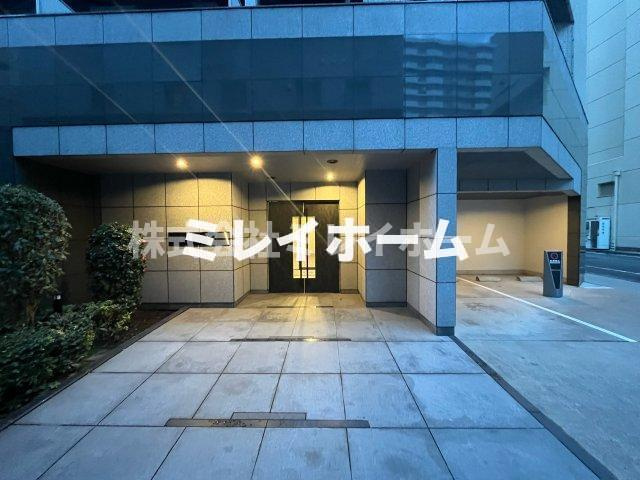 レジディア蒲田Ⅱのエントランス