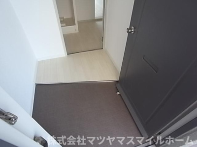 【玄関】 | ウエストプラザ