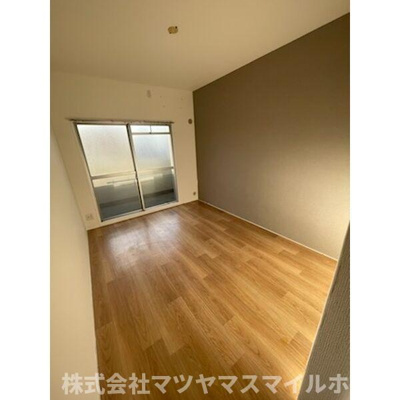 【洋室】 | ウエストプラザ