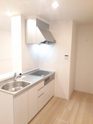 【キッチン】 | プリムラ | コンパクトなキッチンで掃除もラクラク