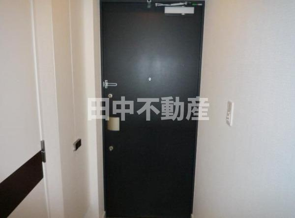 レジディア笹塚Ⅱの玄関