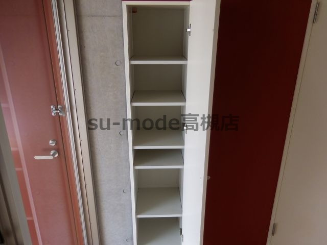 アクエルド上牧の収納