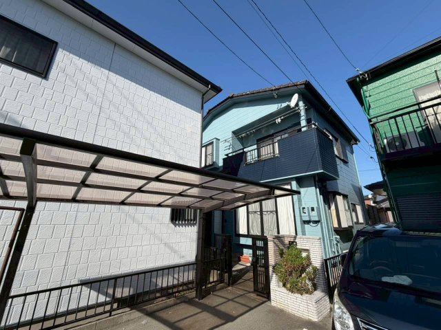 中央区渡瀬町　中古戸建の前面道路含む現地写真