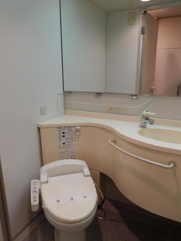 スカイコート学芸大学壱番館のトイレ