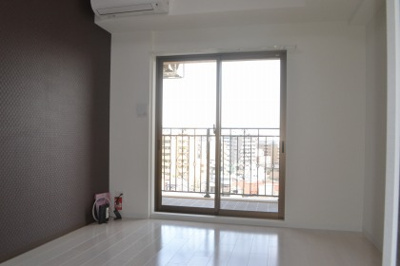 【居間・リビング】 | サムティ大阪CITY WEST | おしゃれな居間です