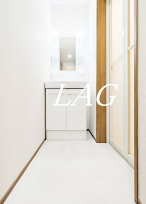 【洗面所】 | グランフェリオ本千葉 | 洗面台です。