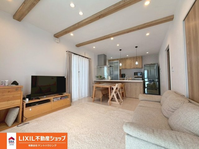 中古戸建　中矢田町才ノ溝の居間・リビング