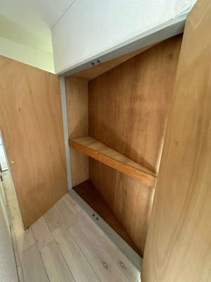 【収納】 | 梶ヶ谷アネックス | 廊下にある収納スペースです！収納スペースが2ヶ所あるのが便利ですよね！