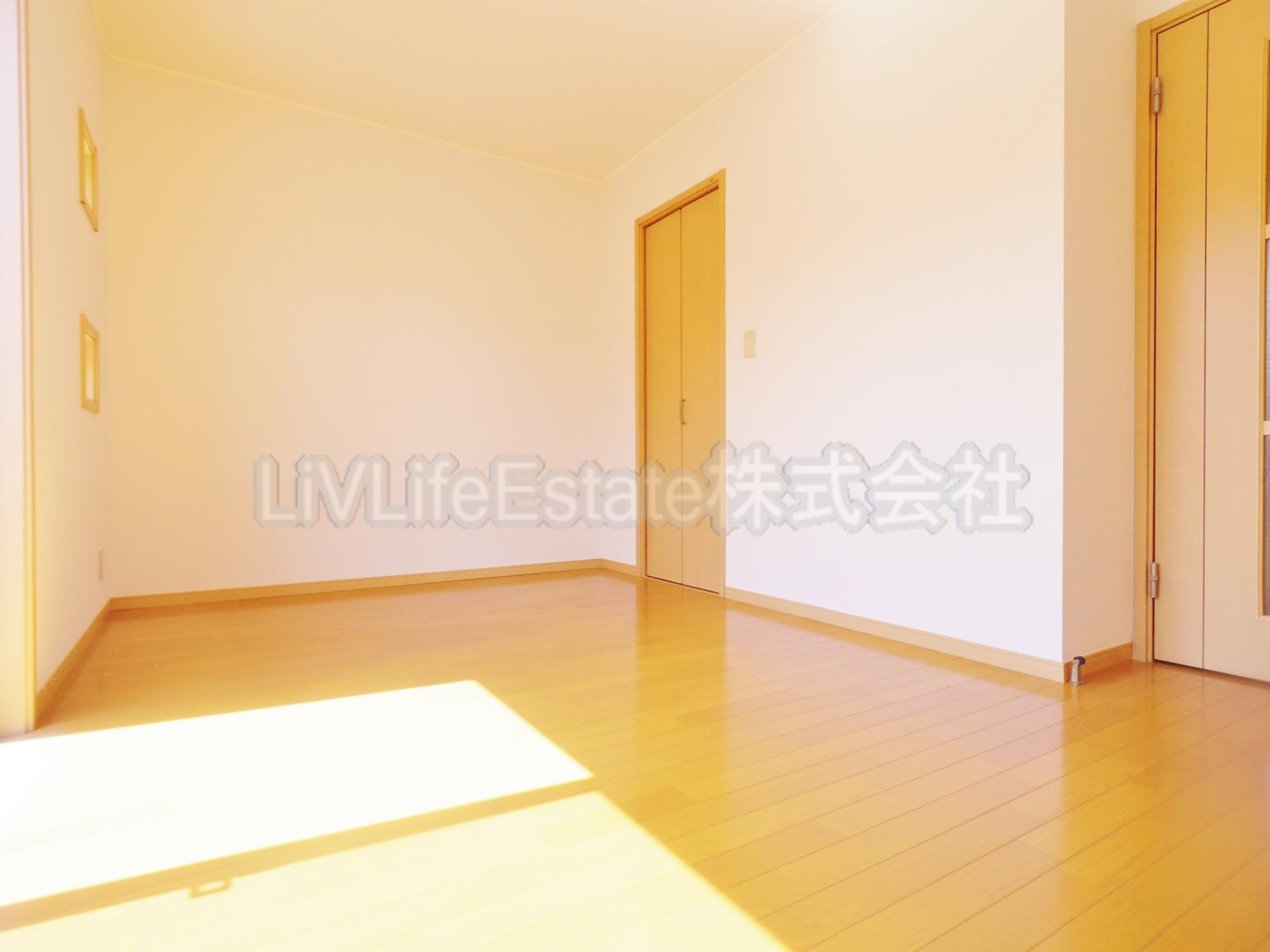 小平市花小金井１丁目のアパートの寝室