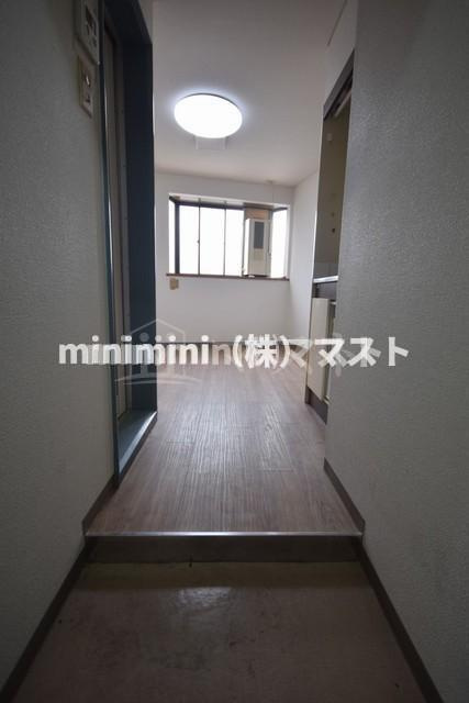 エスタイル動物園前の玄関