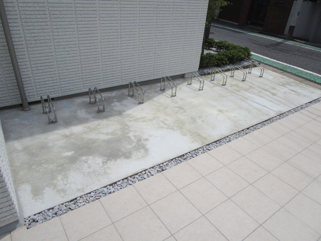 Ｍｏｍｉｊｉ　下北沢のその他共用部分|駐輪スペースあり