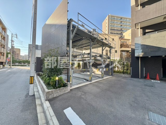 アドバンス名古屋モクシーの駐車場