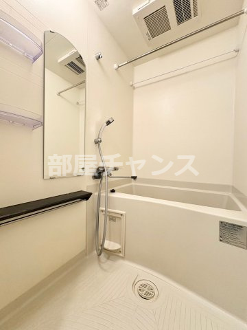 アドバンス名古屋モクシーの浴室