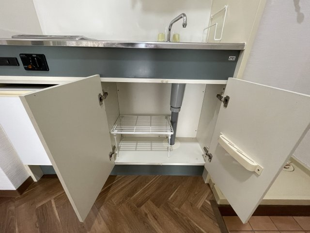 メゾンド売布のキッチン|キッチン収納です