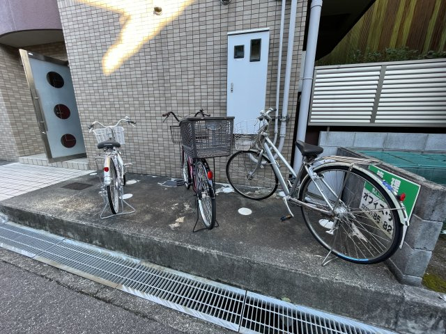 メゾンド売布のその他共用部分|駐輪場です