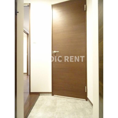 【玄関】 | ロクラス博多