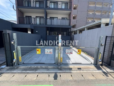 【駐車場】 | ロクラス博多