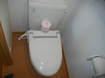 【トイレ】 | ヴァン・ヴェールＢ | 落ち着いた色調のトイレです