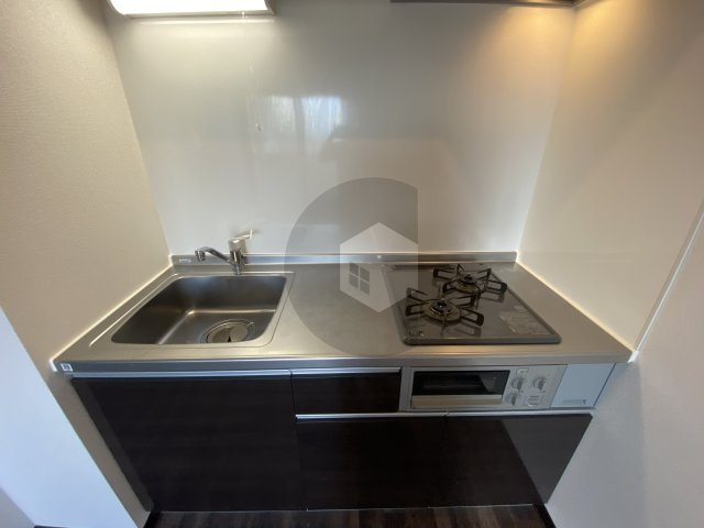 ラージヒル長瀬EASTのキッチン