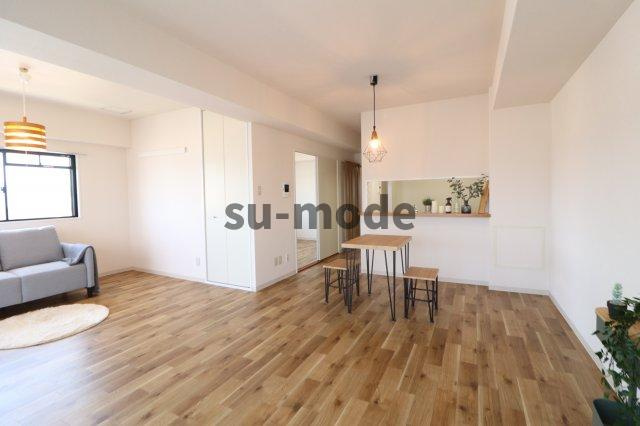 パルコートの居間・リビング