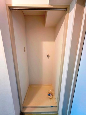【設備】 | 白樺マンション | 洗濯機置場