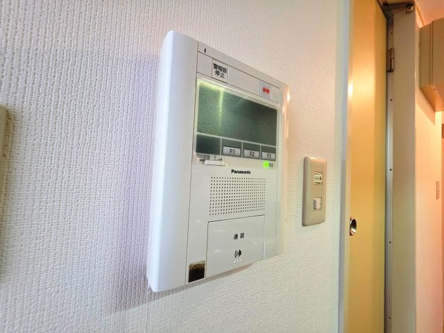 【セキュリティ】 | 白樺マンション | モニター付インターホン
