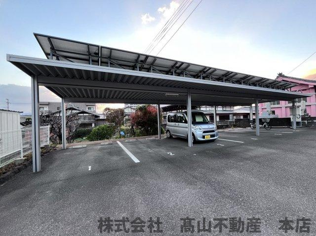 ステューディオTの駐車場