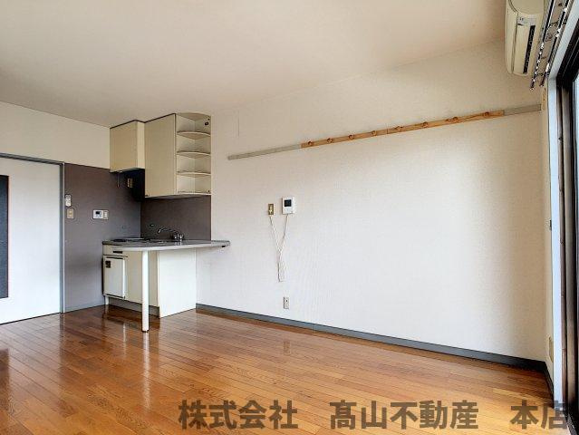 ステューディオTの居間・リビング