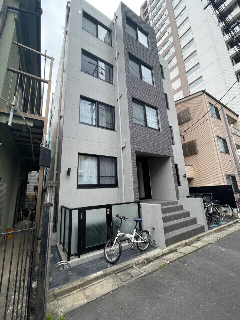 ラフォート巣鴨のエントランス